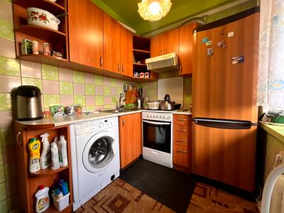 кімната за адресою Ореста Левицького вул. (Академіка Курчатова), 25/37