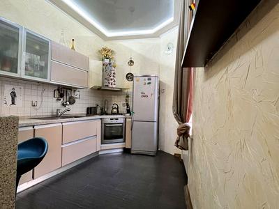 квартира по адресу Крещатик ул., 25
