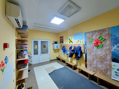 комерційна за адресою В'ячеслава Чорновола просп. (), 2