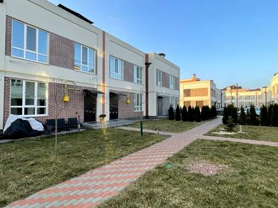 будинок за адресою Центральна вул.