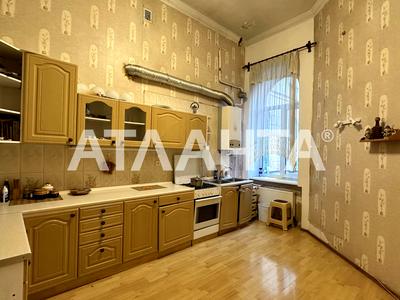 квартира по адресу Толстого Льва пл., 13