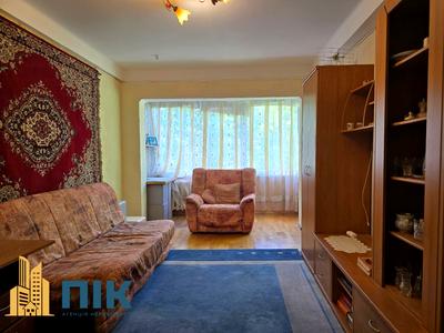квартира за адресою Романа Ратушного вул. (Волгоградська), 33