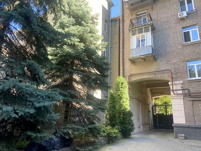 квартира за адресою Сергія Єфремова вул. (Ворошилова), 21-А