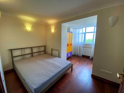 квартира за адресою Рибальська вул., 8
