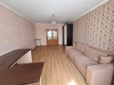 квартира за адресою Срібнокільська вул., 1