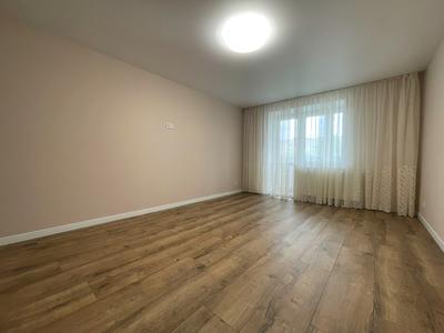 квартира за адресою Злуки просп., 47