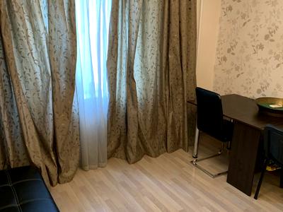 квартира за адресою Анни Ахматової вул., 13-Б