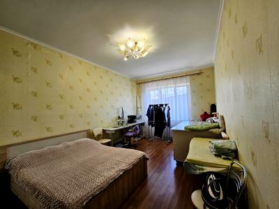 квартира за адресою Миколи Лаврухіна вул., 6