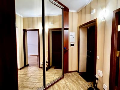 квартира за адресою Адміралтейська вул., 3