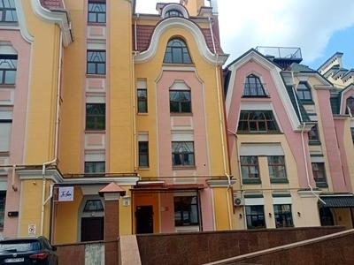 квартира за адресою Воздвиженська вул., 18