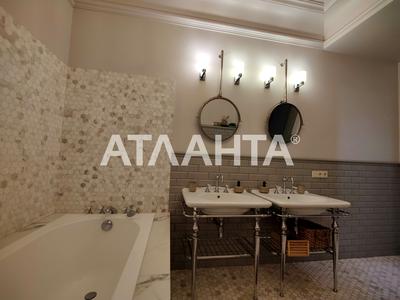 квартира за адресою Довженка вул., 4
