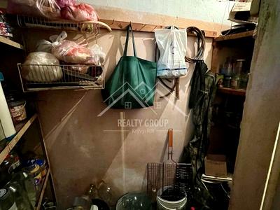 дом по адресу Кривой Рог, Зимних Походов ул. (Симбирцева), 40