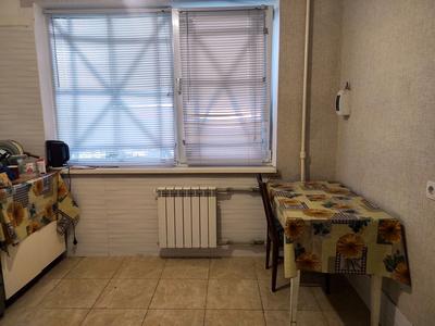 квартира за адресою Композитора Лятошинського вул., 8
