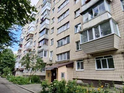 квартира за адресою Академіка Глушкова просп., 32