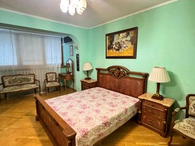 квартира за адресою В'ячеслава Чорновола вул., 14