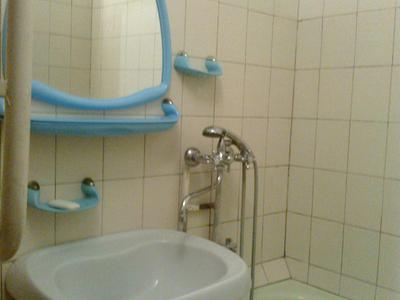 квартира за адресою Автозаводська вул., 93
