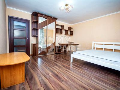 квартира по адресу Дарницкий бульв., 8