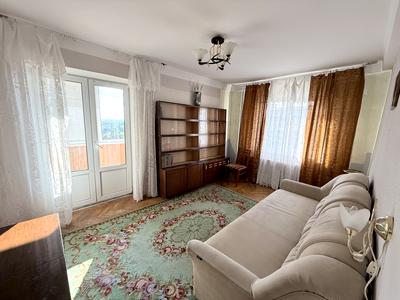 квартира за адресою Ореста Левицького вул. (Академіка Курчатова), 8