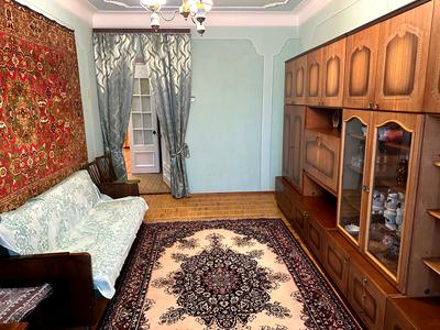квартира за адресою Київ, Дмитра Годзенка вул. (Глазунова), 3