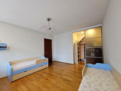 квартира за адресою Київ, Панаса Мирного вул., 8