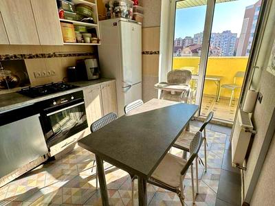 квартира за адресою Тараса Шевченка бульв., 8