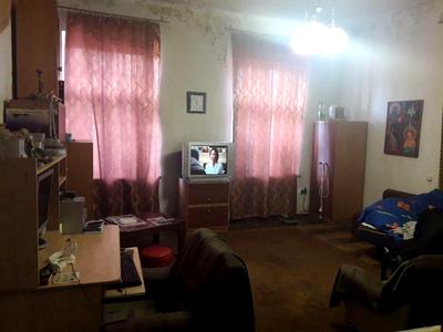 квартира за адресою Степана Бандери, 7