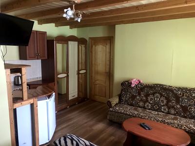 коммерческая по адресу горішківська, 1