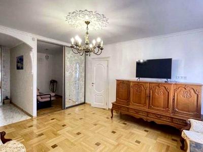 квартира за адресою Жасминова вул., 5б