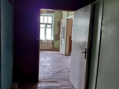 комерційна за адресою Вагонна вул., 111