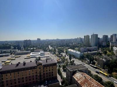 квартира за адресою Володимира Сосюри вул., 6