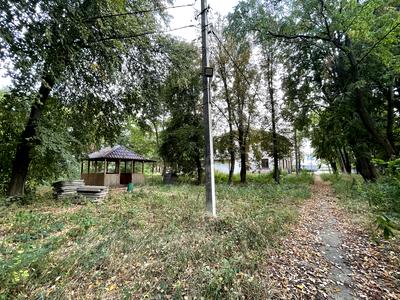 коммерческая по адресу Броварська, 1а