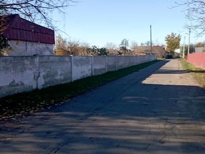 комерційна за адресою вул.Дзержинського, 64