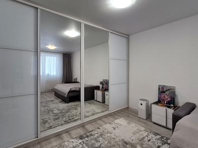 квартира по адресу Катерини Білокур, 1а