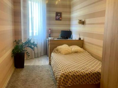 квартира за адресою Середньофонтанська вул., 19