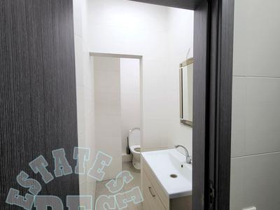 комерційна за адресою Дніпровська набережна вул., 26-Ж