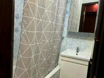 квартира за адресою Новодарницька вул., 27