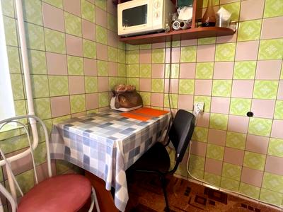 кімната за адресою Ореста Левицького вул. (Академіка Курчатова), 25/37