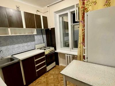 квартира за адресою Миколи Міхновського бульв. (Дружби Народів), 8