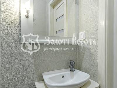 квартира за адресою Боголюбова вул., 9-Б