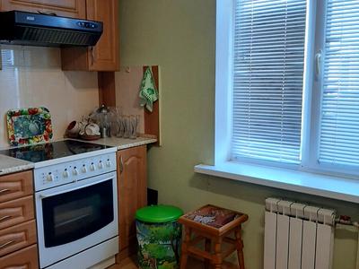 квартира за адресою Ревуцького вул., 7
