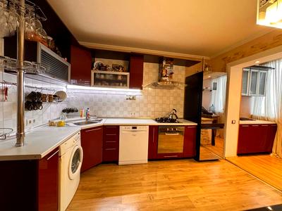 квартира за адресою Тополина вул., 24