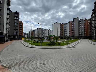 квартира по адресу Героїв Крут ул., 10