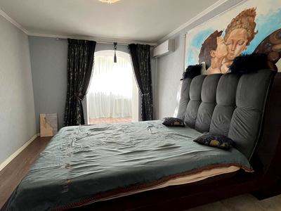 квартира за адресою Братів Горобців вул. (Дмитра Кедріна), 53-А