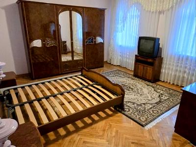 будинок за адресою Літовська