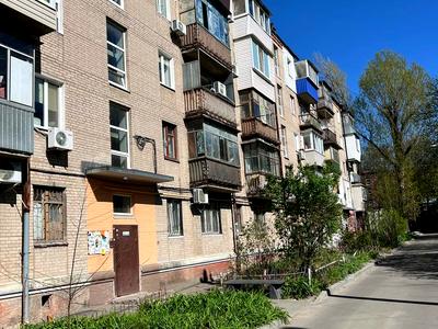 квартира за адресою Богдана Хмельницького просп. (Героїв Сталінграда), 121
