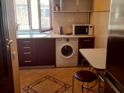 квартира по адресу Героев Крут ул., 1