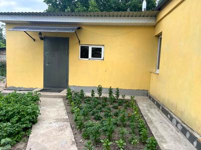 квартира по адресу Космонавтів, 12