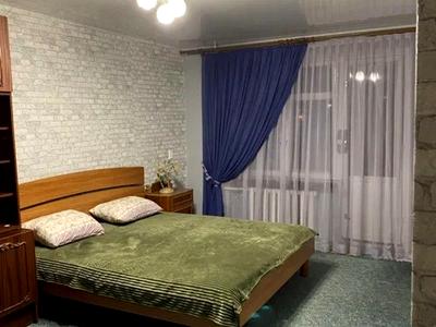 квартира по адресу Червоний камінь, 5