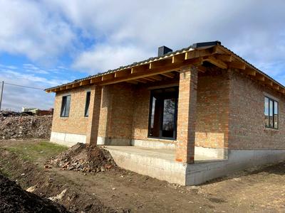 дом по адресу Ровно, Защитников Мариуполя ул. (Костромська)