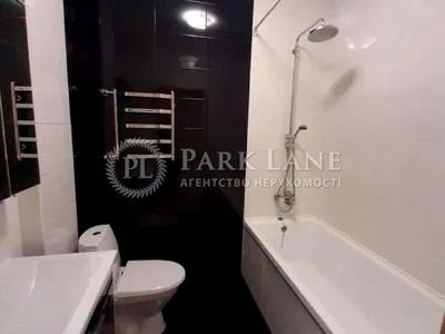 квартира за адресою Регенераторна вул., 4 к11